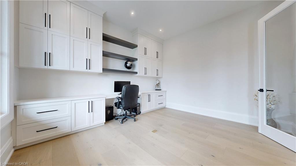 212 Southview Road, Oakville, ON - Indoor