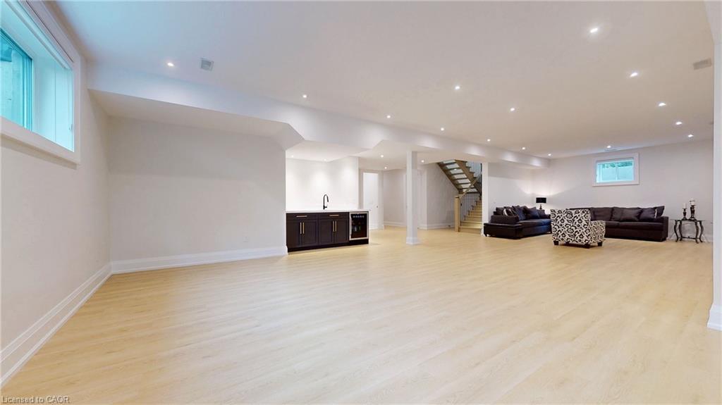 212 Southview Road, Oakville, ON - Indoor