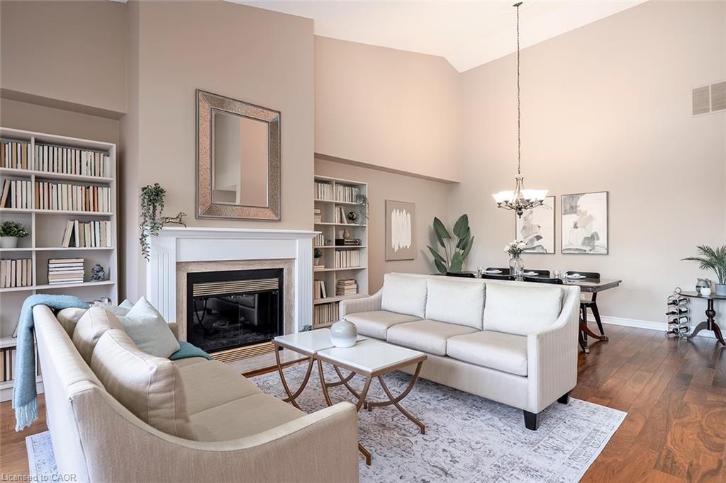 19-3230 New Street, Burlington, ON - Indoor Photo Showing Living Room With Fireplace