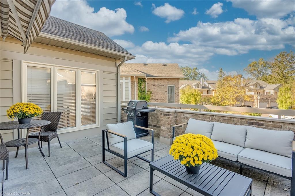 19-3230 New Street, Burlington, ON - Outdoor With Deck Patio Veranda With Exterior