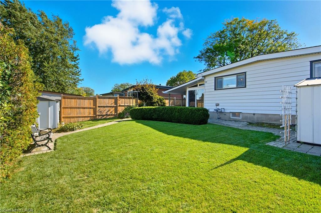 106 Fielding Crescent, Hamilton, ON - Outdoor