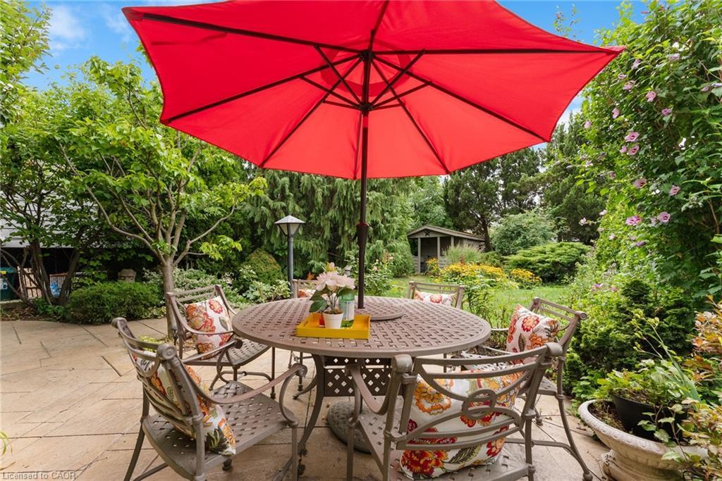 104 Berkindale Drive, Hamilton, ON - Outdoor With Deck Patio Veranda