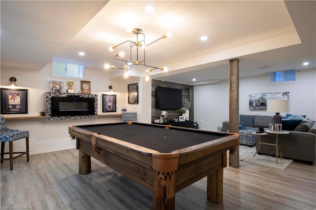 80 Sutherland Crescent, Ancaster, ON - Indoor Photo Showing Other Room