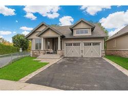 5 Oakdale Boulevard Smithville, ON L0R 2A0