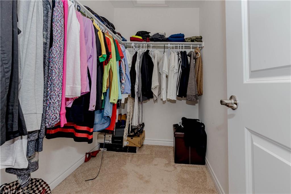 55 Scenic Ridge Gate, Paris, ON - Indoor With Storage