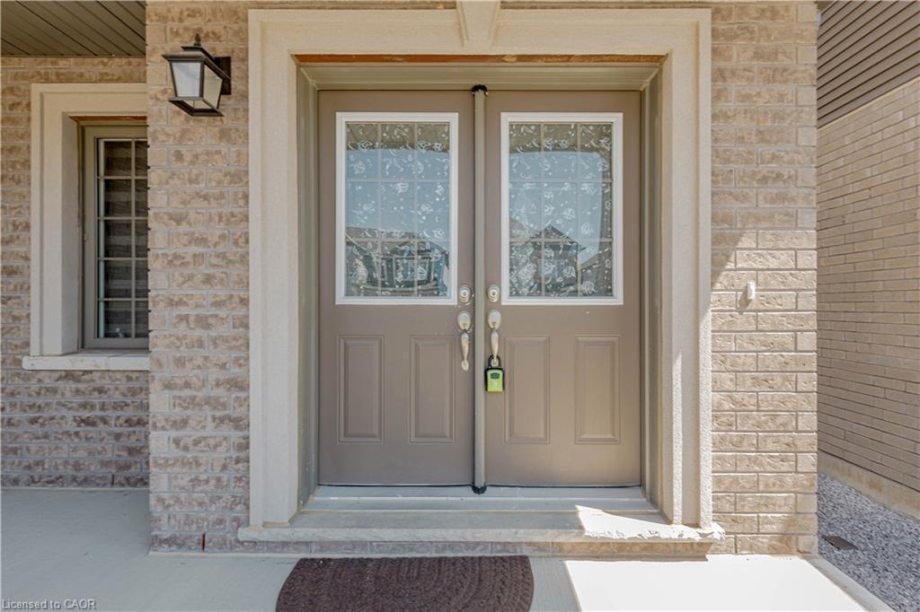 55 Scenic Ridge Gate, Paris, ON - Outdoor With Exterior