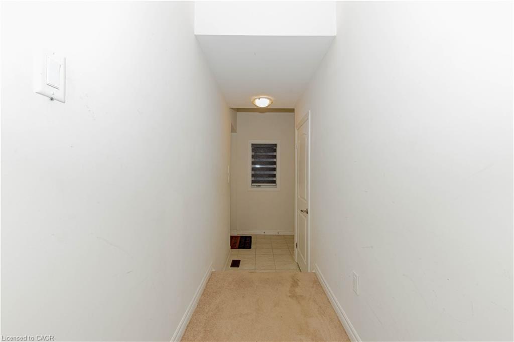 55 Scenic Ridge Gate, Paris, ON - Indoor Photo Showing Other Room