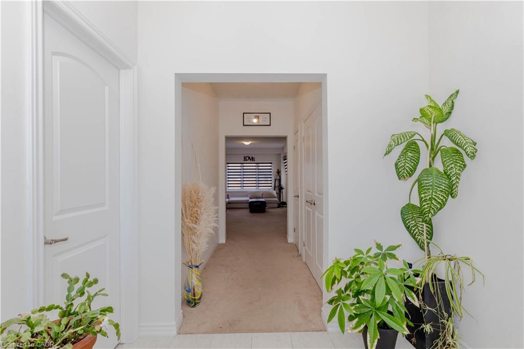 55 Scenic Ridge Gate, Paris, ON - Indoor Photo Showing Other Room
