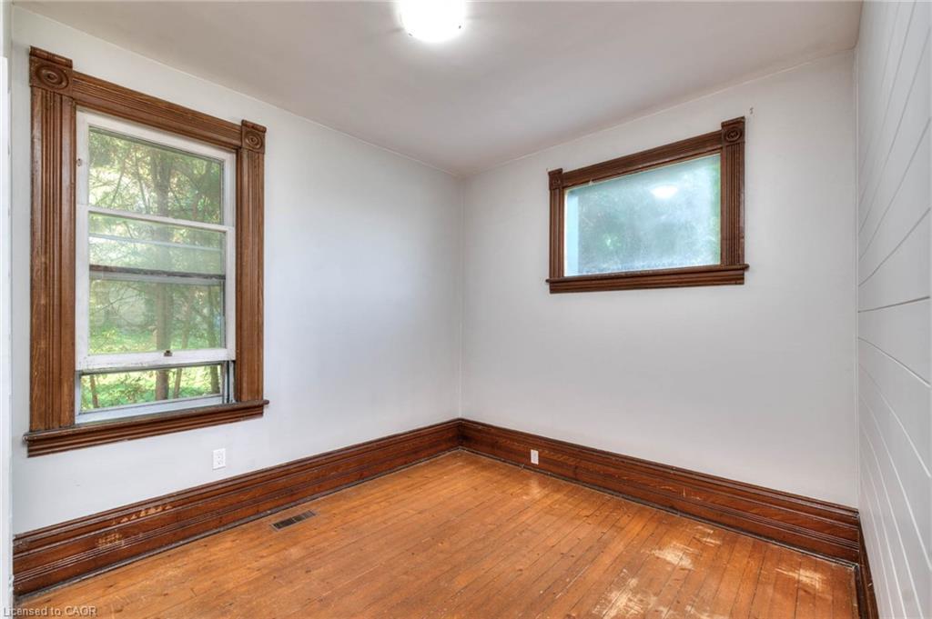 21 Huron Road, Mitchell, ON - Indoor Photo Showing Other Room