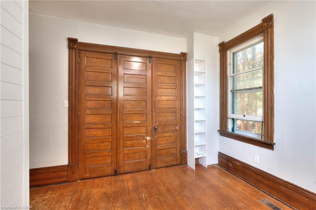 21 Huron Road, Mitchell, ON - Indoor Photo Showing Other Room