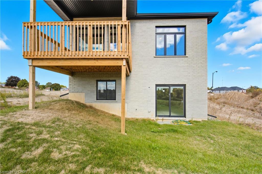 137 Pike Creek Drive, Cayuga, ON - Outdoor