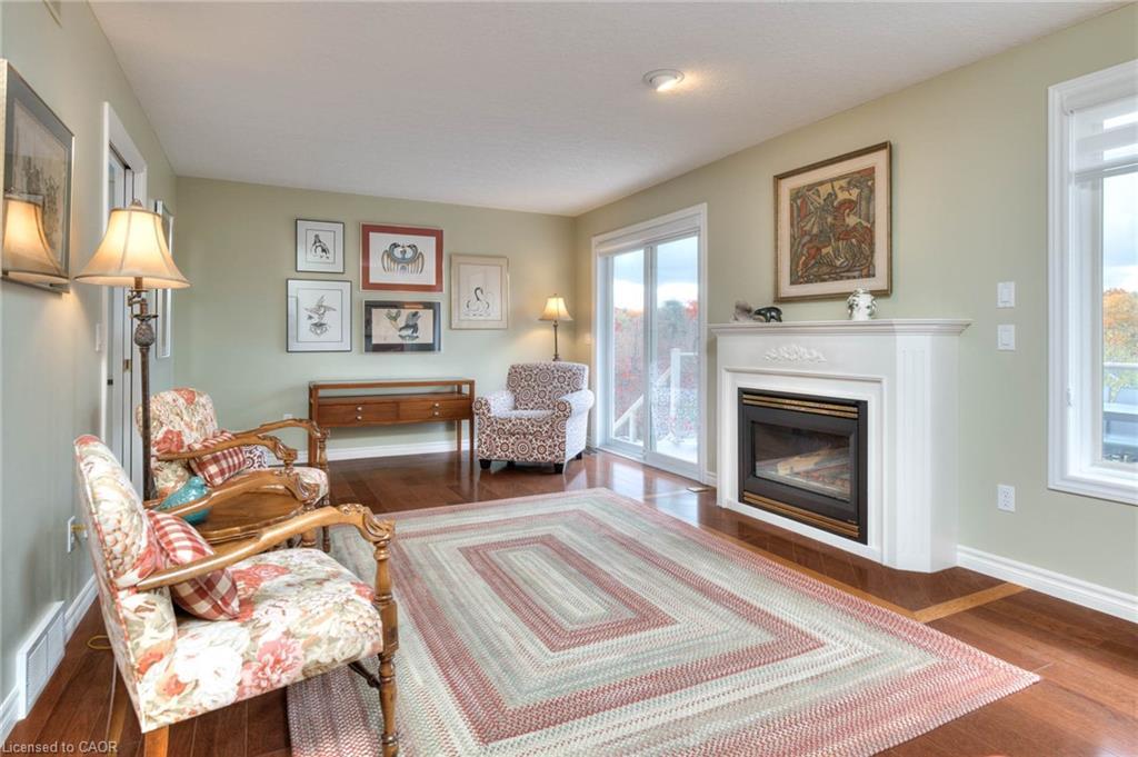 148-7 Maue Court, Baden, ON - Indoor Photo Showing Living Room With Fireplace