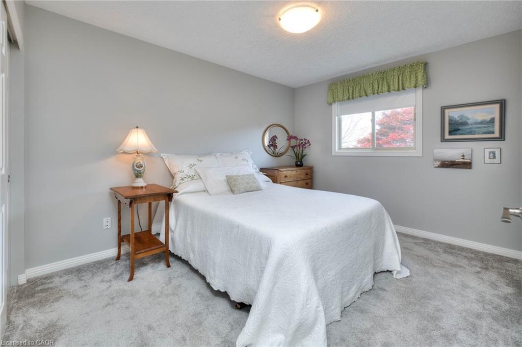 148-7 Maue Court, Baden, ON - Indoor Photo Showing Bedroom