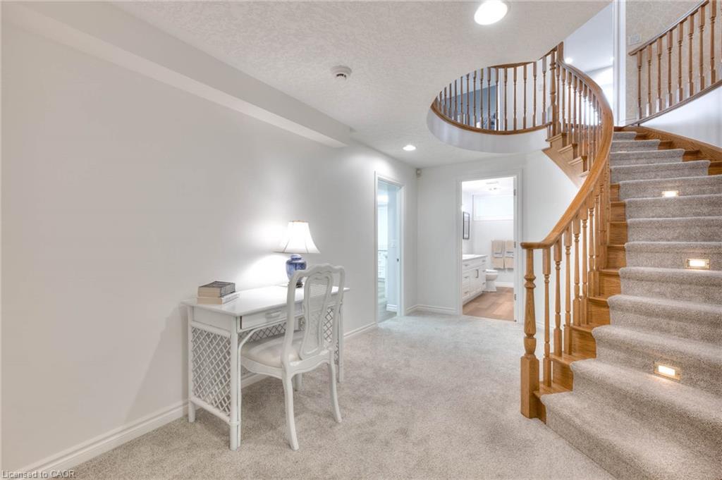 148-7 Maue Court, Baden, ON - Indoor Photo Showing Other Room