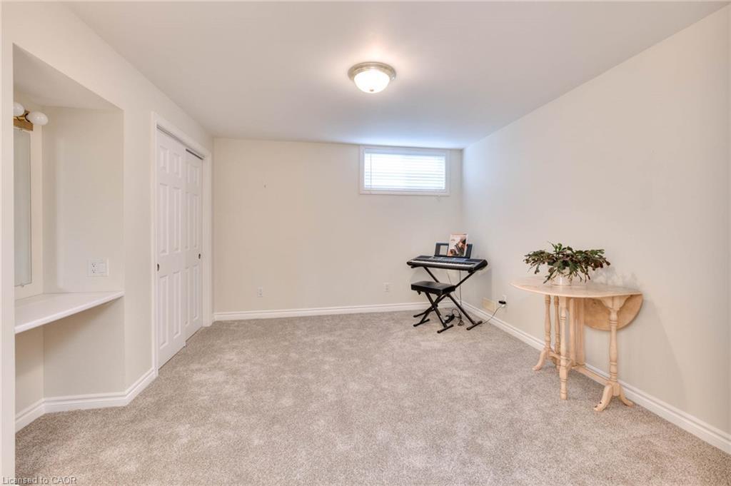 148-7 Maue Court, Baden, ON - Indoor