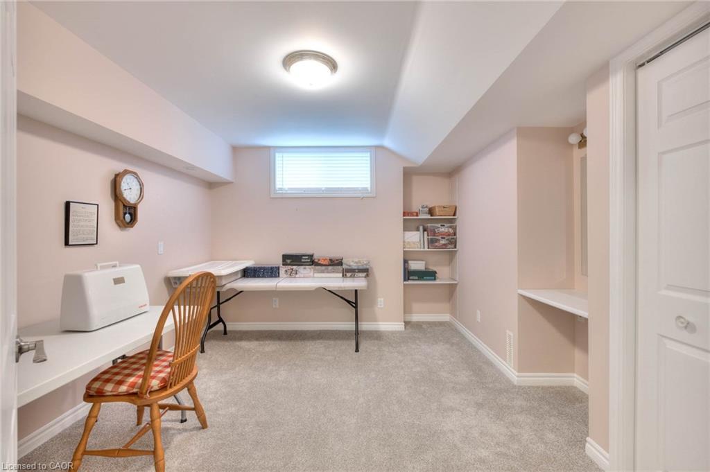 148-7 Maue Court, Baden, ON - Indoor