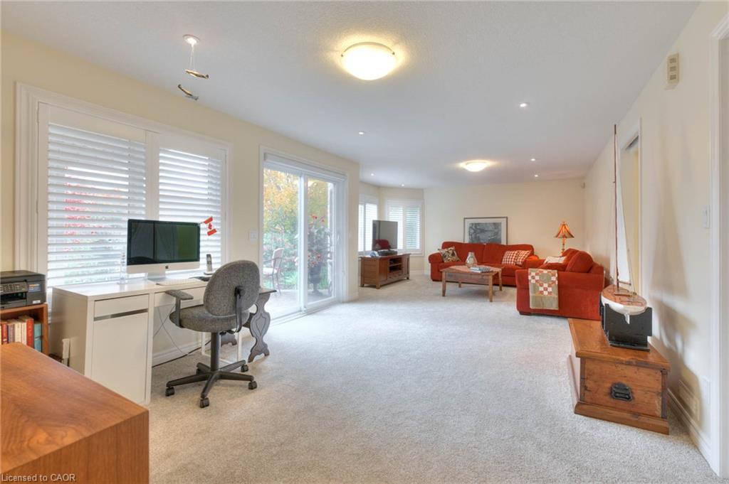 148-7 Maue Court, Baden, ON - Indoor