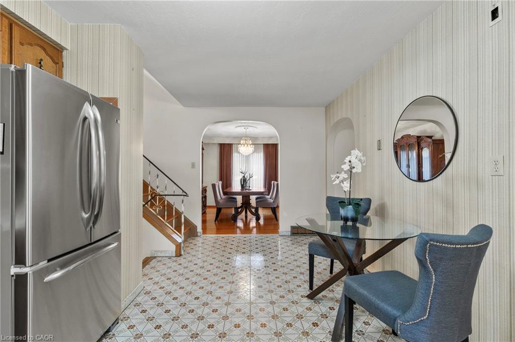 48 Village Drive, Hamilton, ON - Indoor