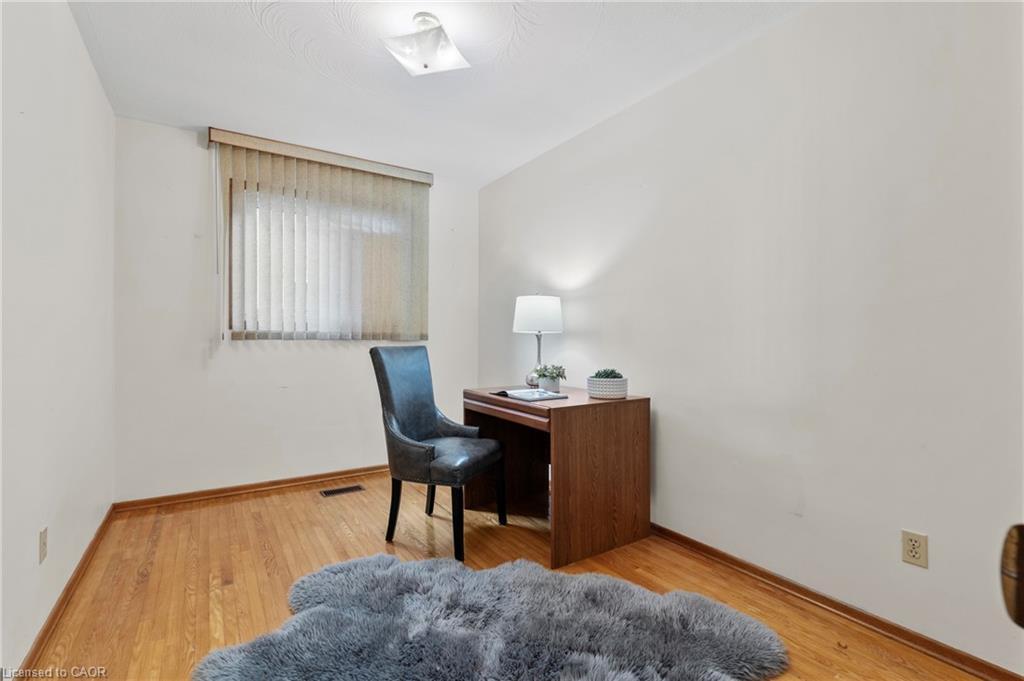 48 Village Drive, Hamilton, ON - Indoor Photo Showing Office