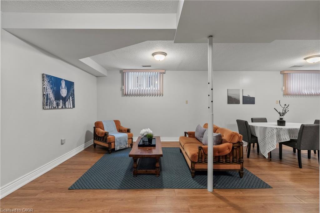 48 Village Drive, Hamilton, ON - Indoor