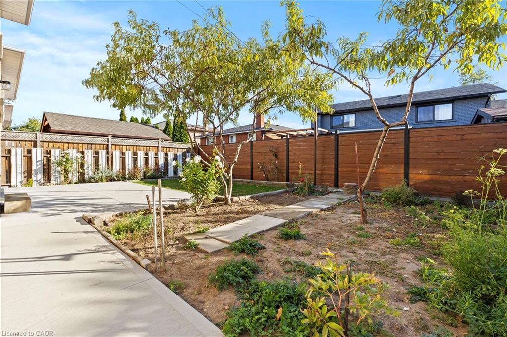 48 Village Drive, Hamilton, ON - Outdoor With Deck Patio Veranda