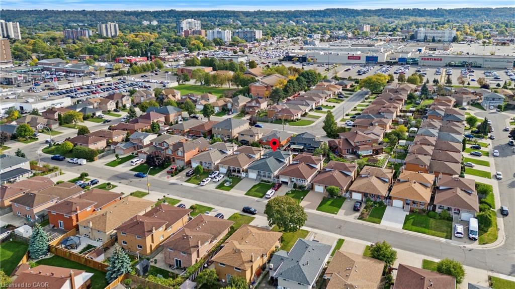 48 Village Drive, Hamilton, ON - Outdoor With View