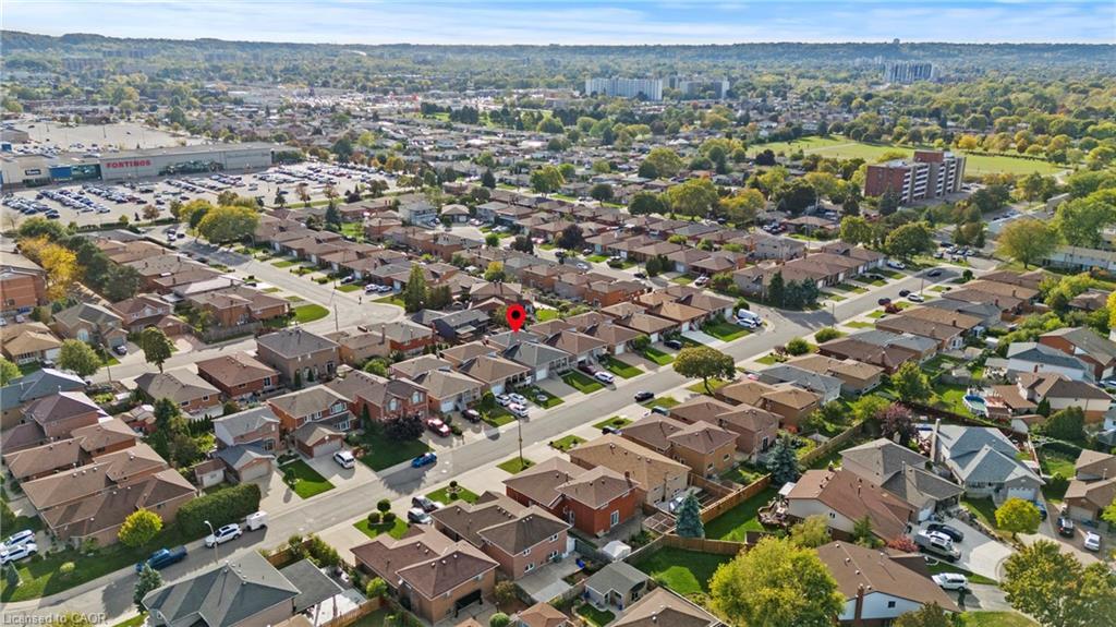 48 Village Drive, Hamilton, ON - Outdoor With View