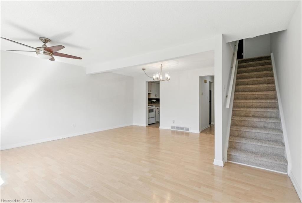 29-11 Grand River Boulevard, Kitchener, ON - Indoor Photo Showing Other Room