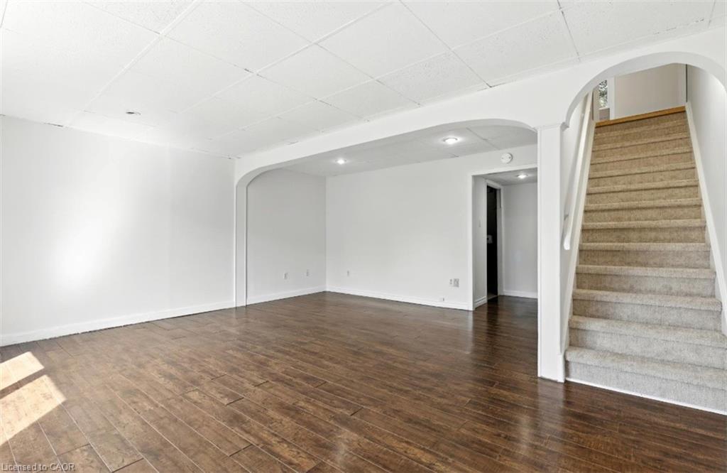 29-11 Grand River Boulevard, Kitchener, ON - Indoor Photo Showing Other Room