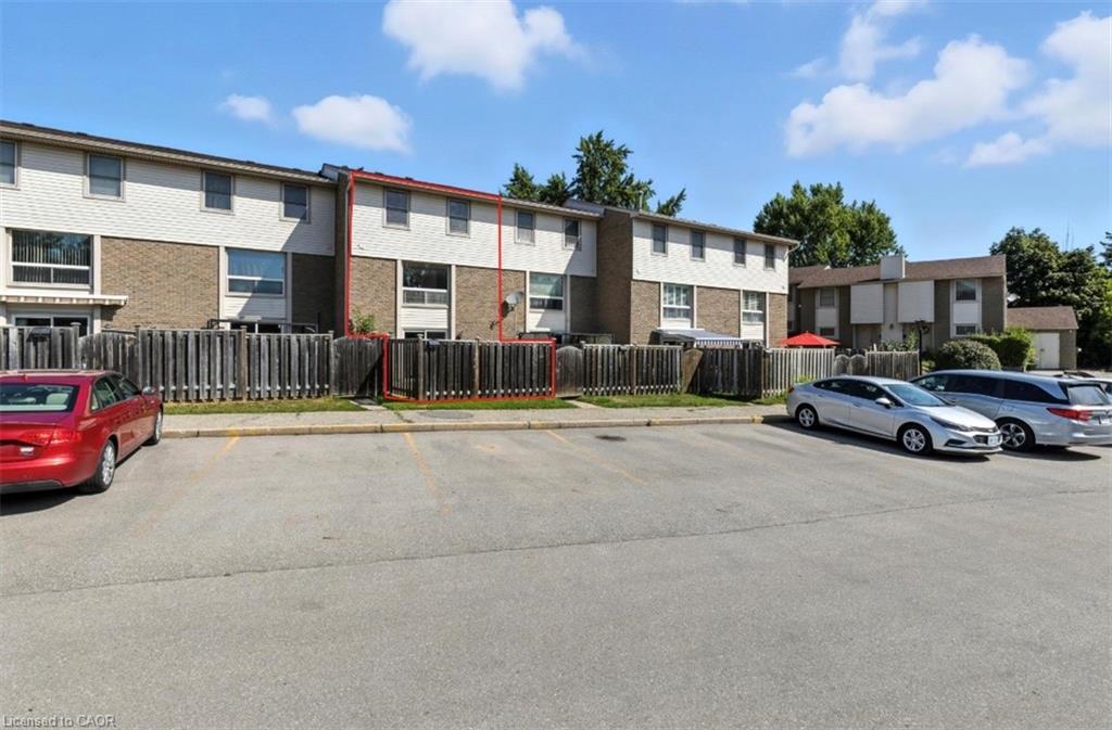 29-11 Grand River Boulevard, Kitchener, ON - Outdoor