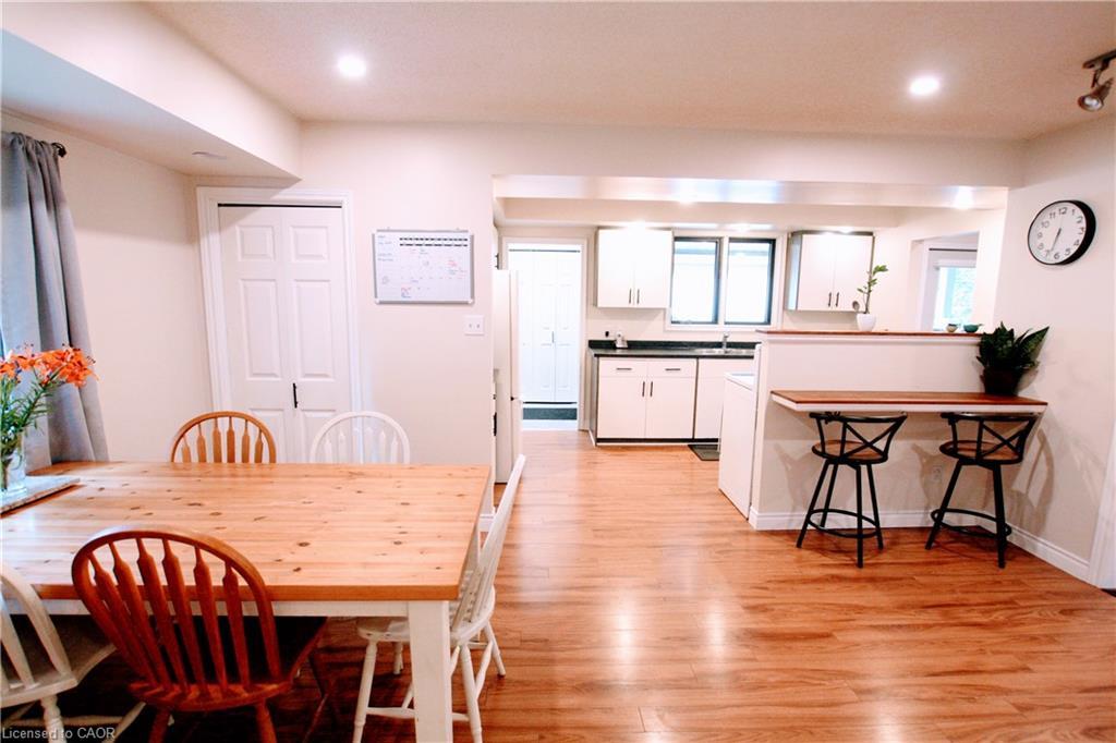 250 Boulton Street, Palmerston, ON - Indoor Photo Showing Dining Room