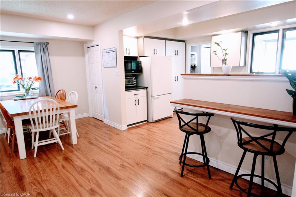 250 Boulton Street, Palmerston, ON - Indoor Photo Showing Other Room