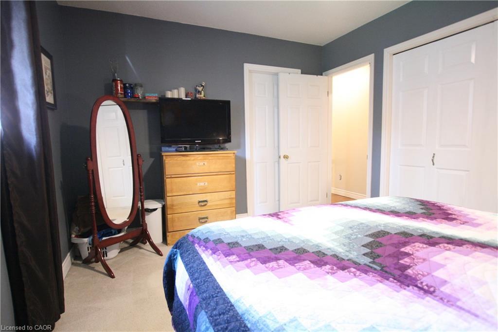 250 Boulton Street, Palmerston, ON - Indoor Photo Showing Bedroom