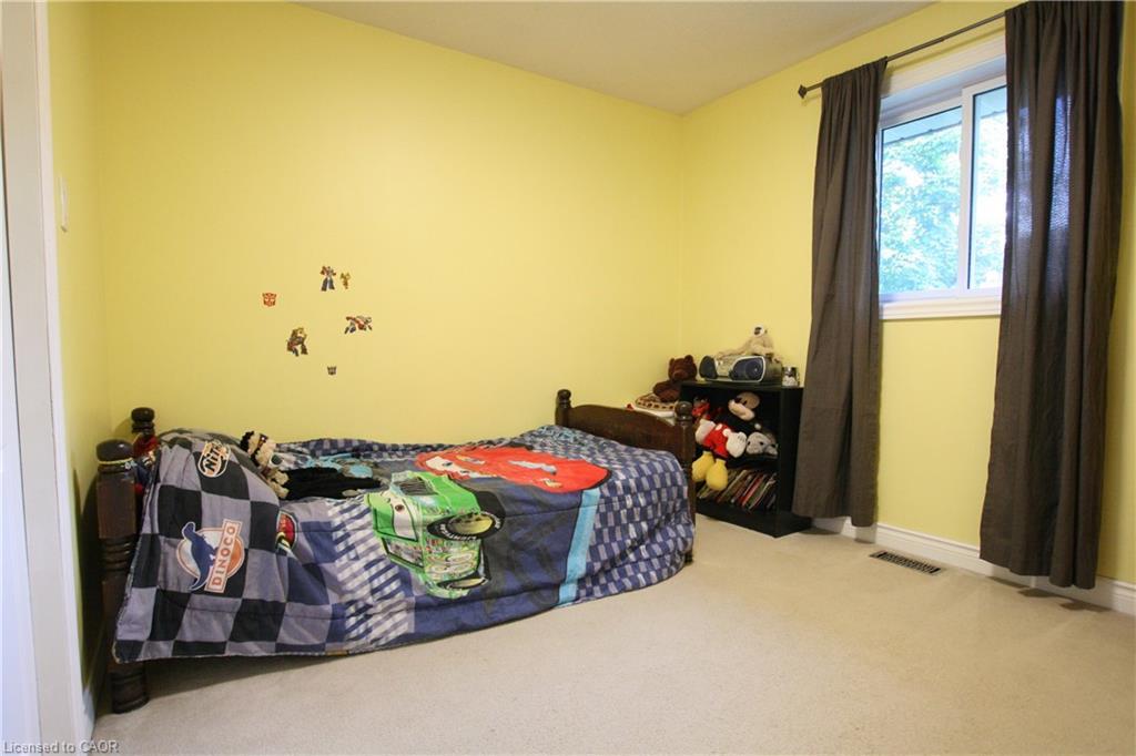 250 Boulton Street, Palmerston, ON - Indoor Photo Showing Bedroom