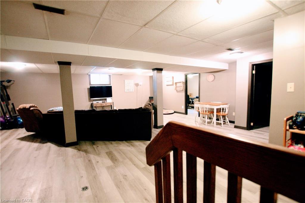 250 Boulton Street, Palmerston, ON - Indoor Photo Showing Other Room