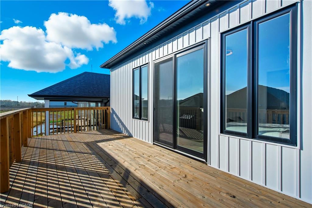 174 Pike Creek Drive, Cayuga, ON - Outdoor With Deck Patio Veranda With Exterior