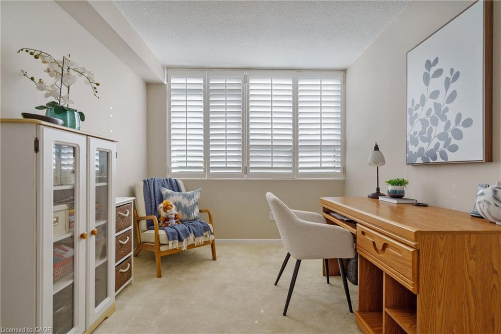 403-120 Duke Street, Hamilton, ON - Indoor