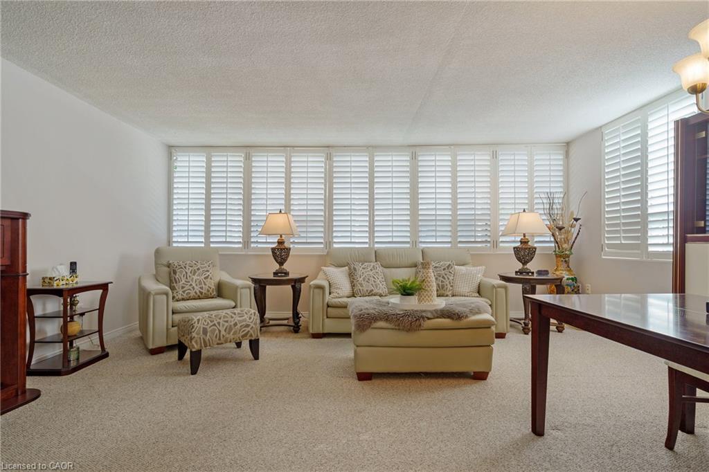 403-120 Duke Street, Hamilton, ON - Indoor