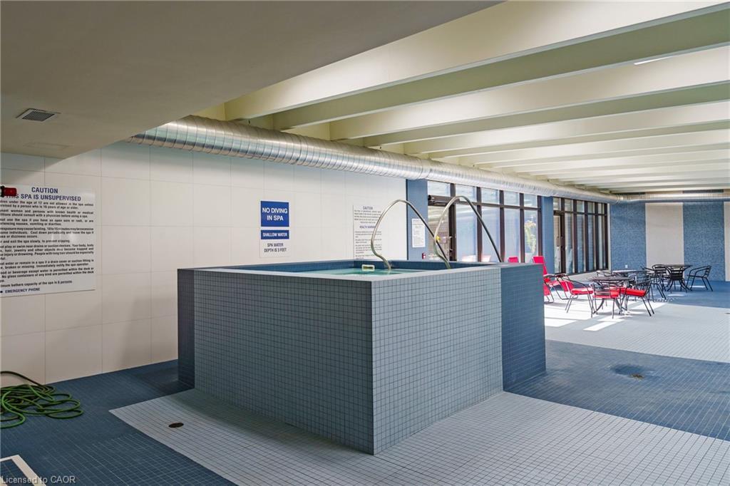 403-120 Duke Street, Hamilton, ON - Indoor