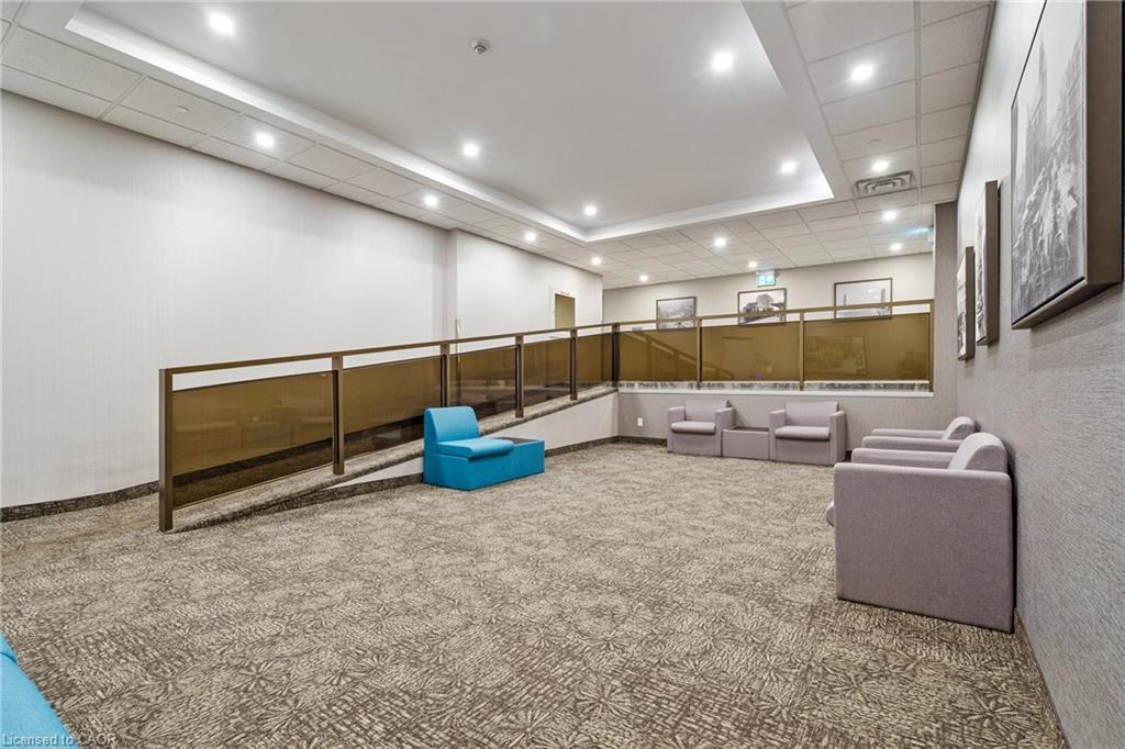 403-120 Duke Street, Hamilton, ON - Indoor Photo Showing Other Room