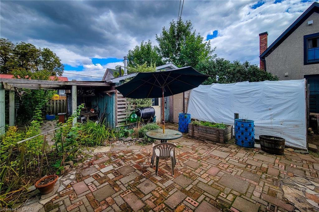 16 Welland Street S, Thorold, ON - Outdoor