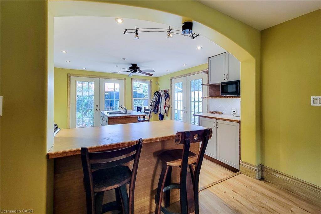 16 Welland Street S, Thorold, ON - Indoor