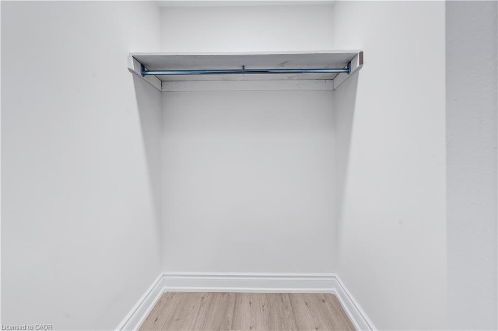 210 Mackan Street, Thorold, ON - Indoor With Storage