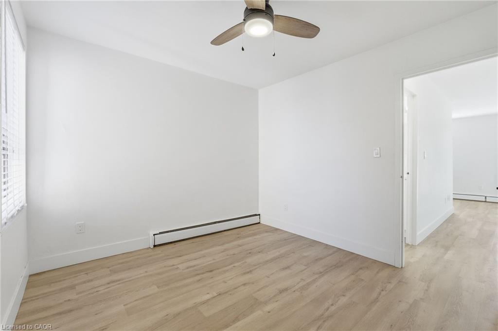 22-2322 King Street E, Hamilton, ON - Indoor Photo Showing Other Room