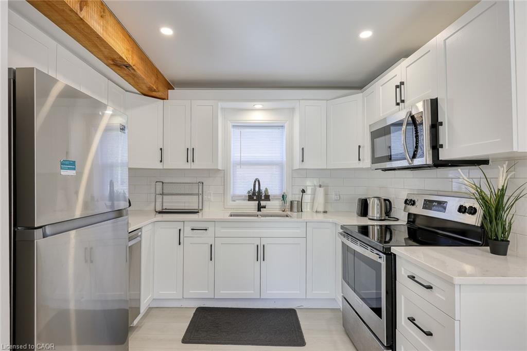 51 Victoria Street, Port Burwell, ON - Indoor Photo Showing Kitchen