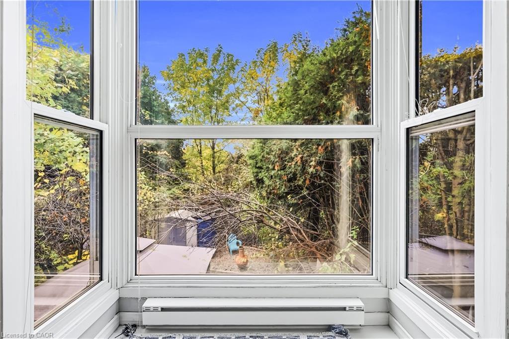 B56-25 Britten Close, Hamilton, ON - With Exterior