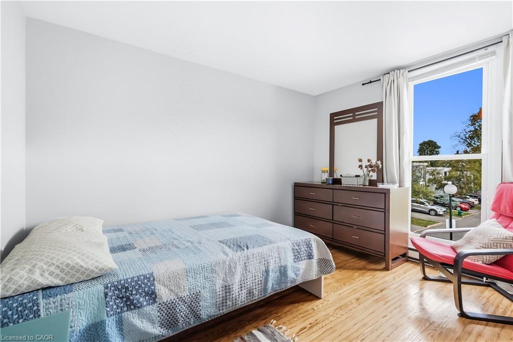 B56-25 Britten Close, Hamilton, ON - Indoor Photo Showing Bedroom