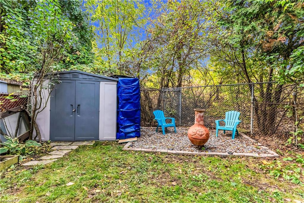 B56-25 Britten Close, Hamilton, ON - Outdoor