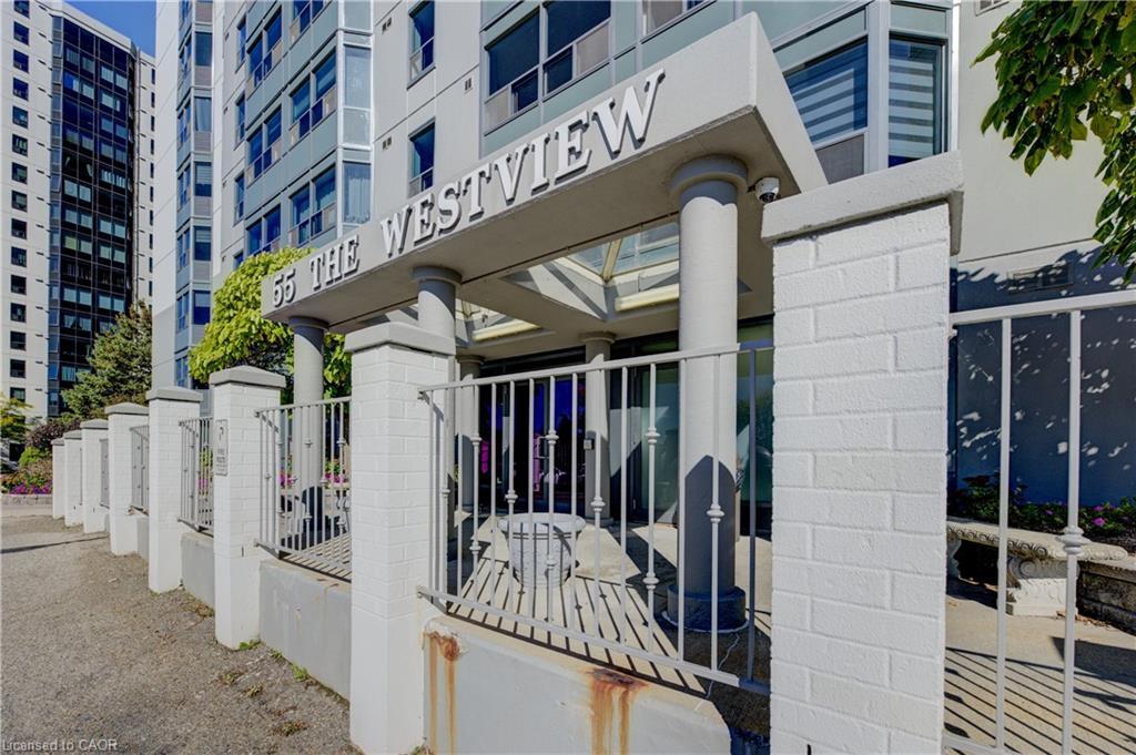 811-55 Green Valley Drive, Kitchener, ON - Outdoor