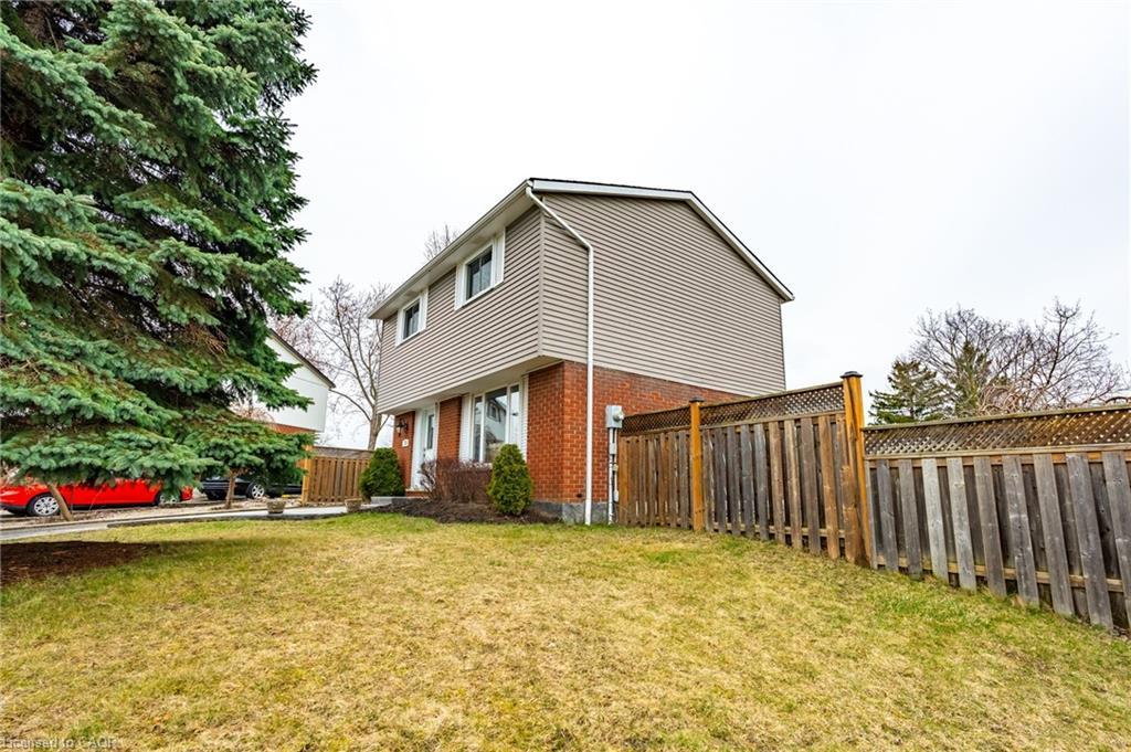 120 Chilton Drive, Stoney Creek, ON - Outdoor